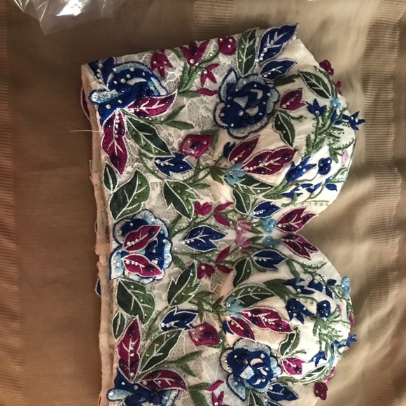 Ellie Wilde Elegant Two Piece Gown👗👠 - Picture 4 of 8